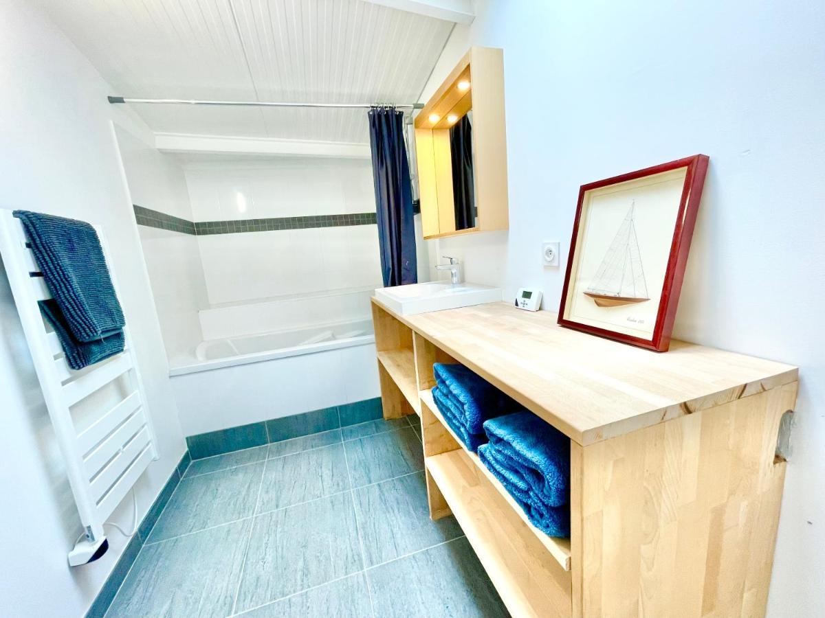 Villa Le Loft - Calme & Deco - Patio Intime - Salle De Cinema - Centre Ville Vannes Exterior photo