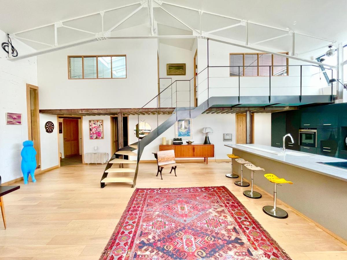 Villa Le Loft - Calme & Deco - Patio Intime - Salle De Cinema - Centre Ville Vannes Exterior photo